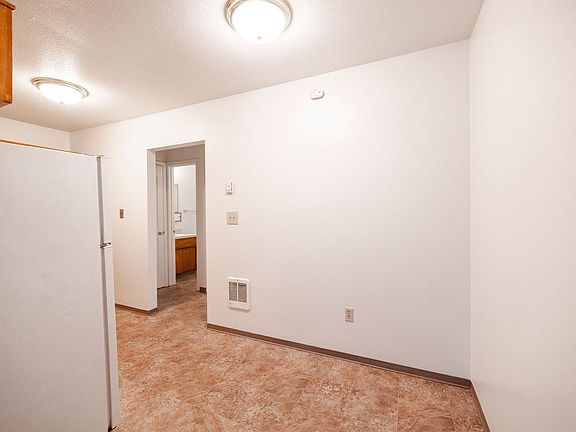 3rd image of 110 S 11th Ave #17