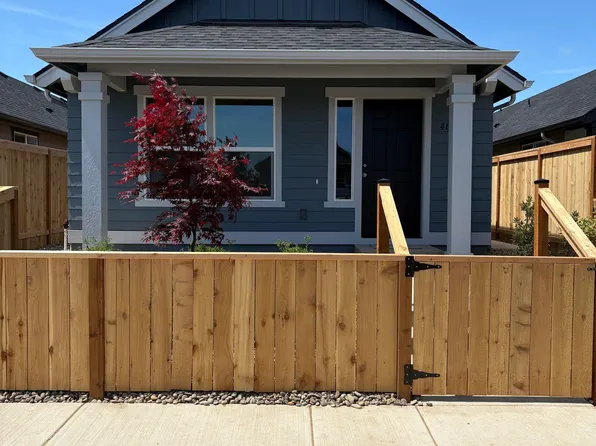 4682 Harrier St SE, Albany, OR 97322