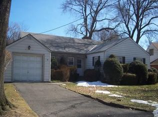 48 3rd St, New Rochelle, NY 10801