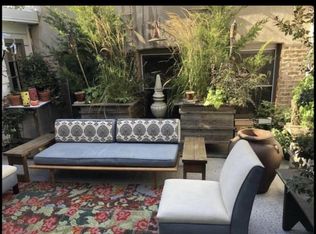 1906 W Belmont Ave FLOOR 2, Chicago, IL 60657