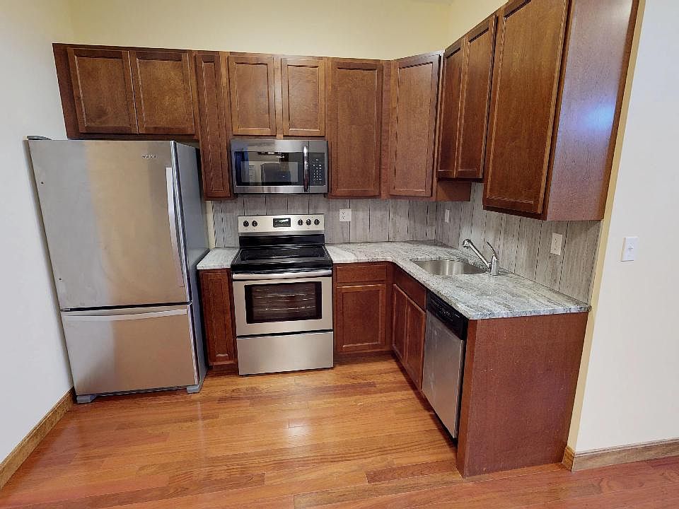 1st image of 47 Pleasant St #210