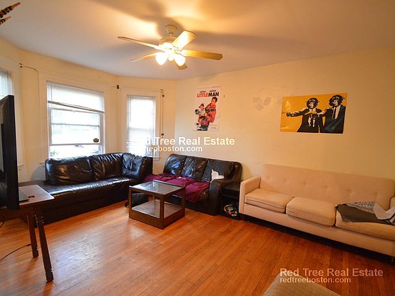 4th image of 209G Chestnut Hill Ave #1C
