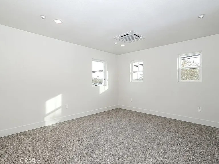 419 E Olive Ave #1 — Photo 11