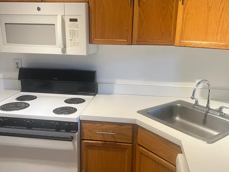 1770 Columbia Rd NW #3 — Photo 2