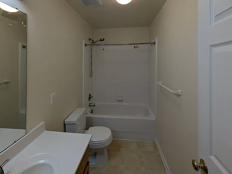 1023 Ross St — Photo 16