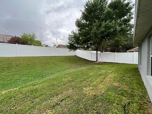5th image of 2504 Carmel Ln