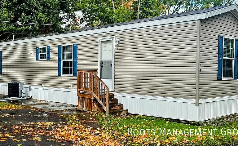 1520 Orange Rd #3 — Photo 1