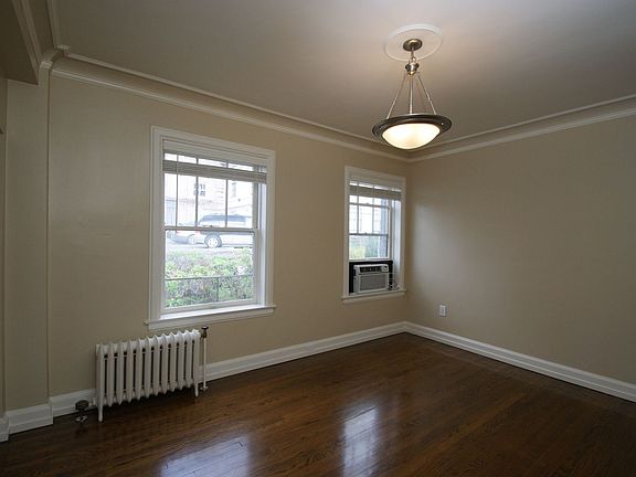 2nd image of 311 6th Ave S APT 217