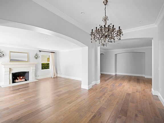 4th image of 4624 Lasheart Dr