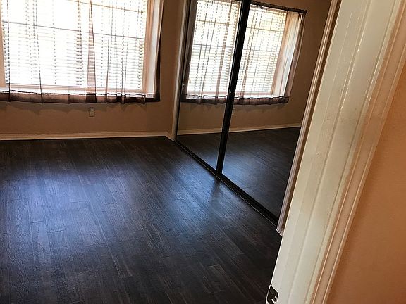 5th image of 2944 Manhattan Blvd 12 #201