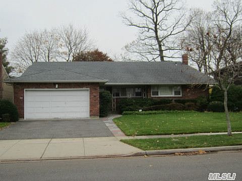 5th image of 219 Willard Dr