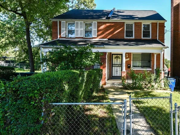 149 Forrester St SW, Washington, DC 20032