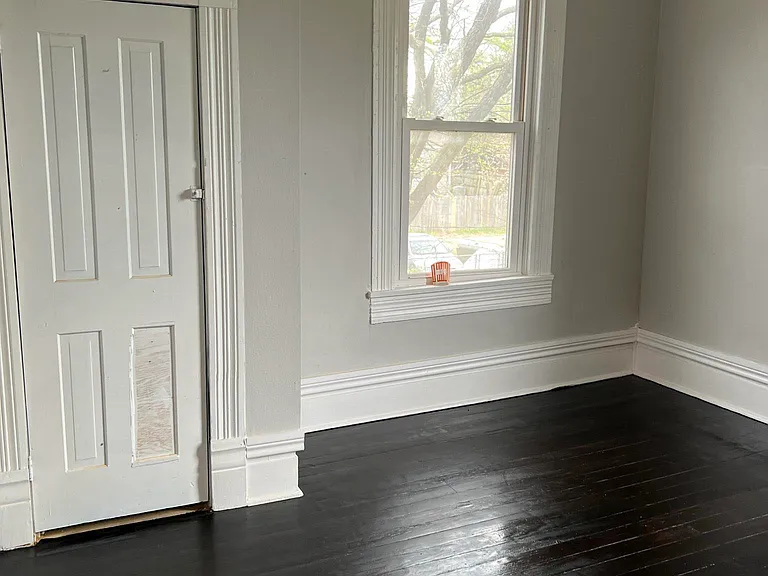 1018 W Sears St — Photo 14