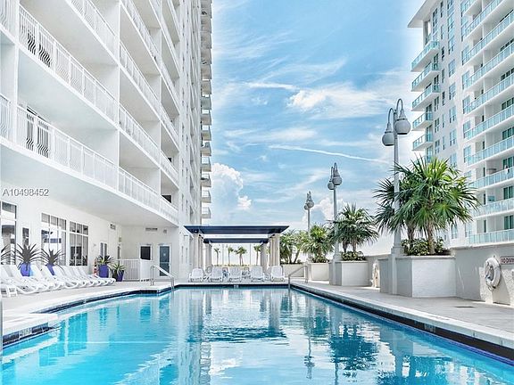 2nd image of 1200 Brickell Bay Dr #2
