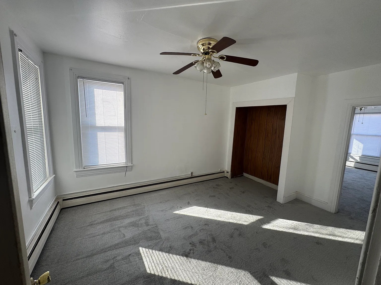 3 bed, 1250 sqft, $1,250 — Photo 4