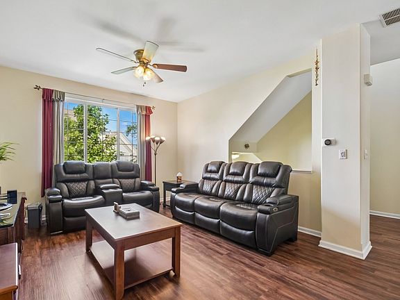 3rd image of 641 S Rosehall Ln