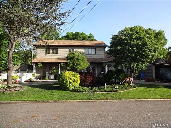 2nd image of 160 Central Ave