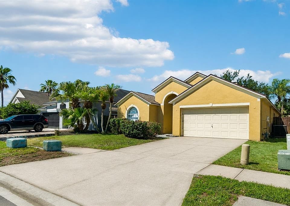 1229 CRIMSON CLOVER LANE, Zephyrhills, FL 33543 | MLS #TB8521097