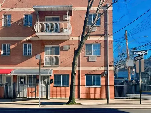 86-04 58th Avenue 3 FAMILY image 1 of 1