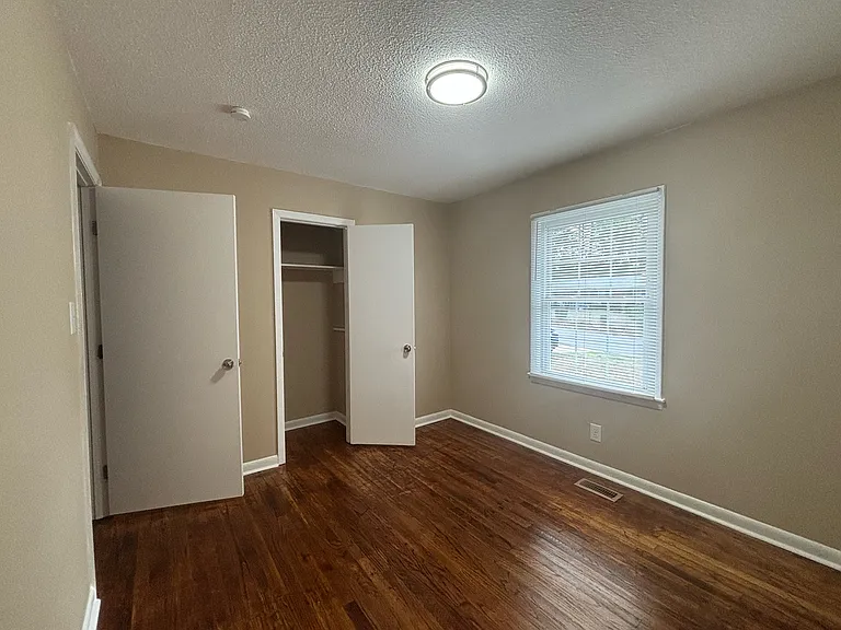2614 Dumfries Dr — Photo 15