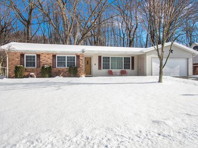 327 Timber Dr, Coloma, MI, 49038