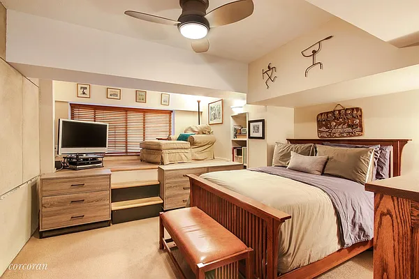 Sold by Corcoran | media 17