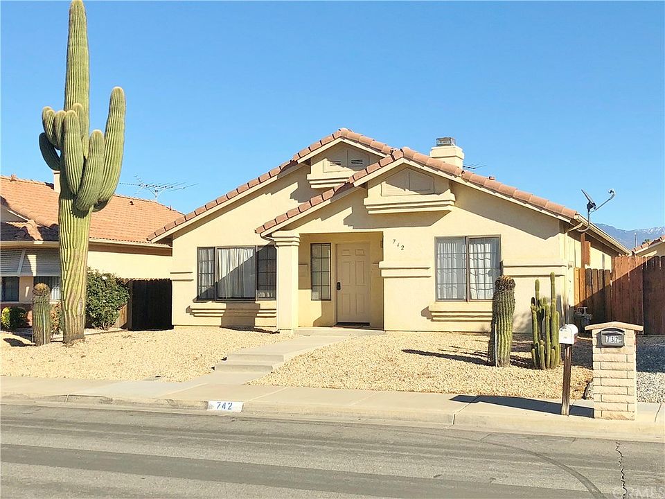 1st image of 742 Alondra Dr