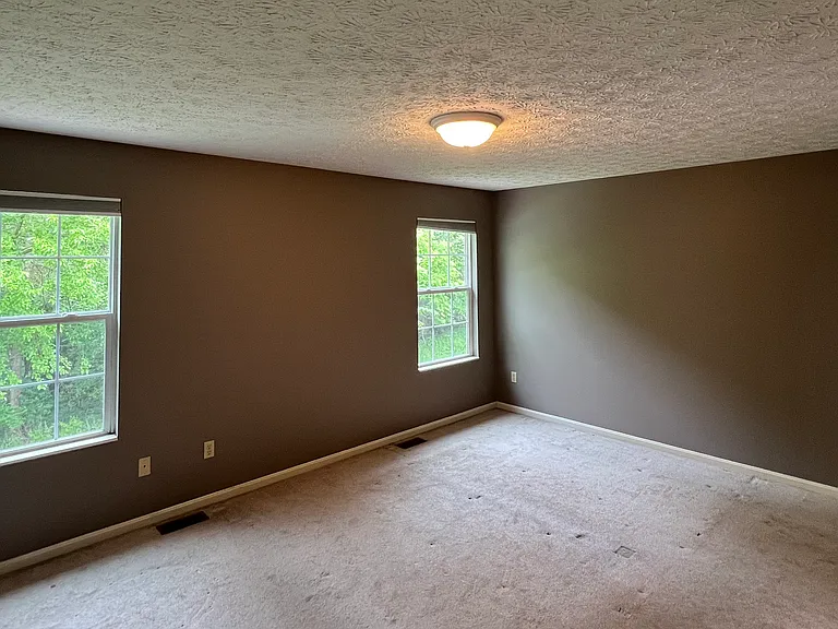 2494 Cedar Creek Ln — Photo 22