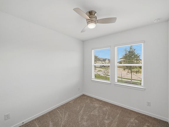 4th image of 9743 Avalon View Dr