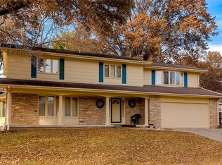 1923 Willowmere Dr, Des Moines, IA 50315