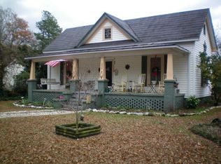 235 Chamblin St, Woodruff, SC 29388