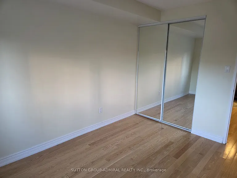 5 Weldrick Rd W #208 — Photo 12