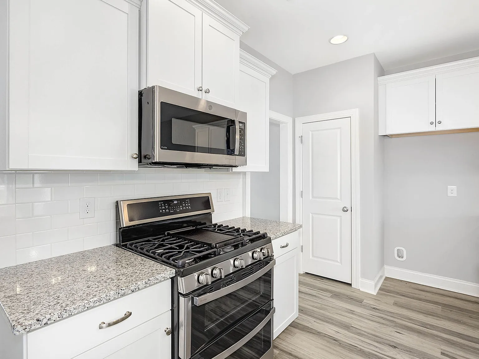 188 Silver Hill Street *2 - 1 — Photo 3