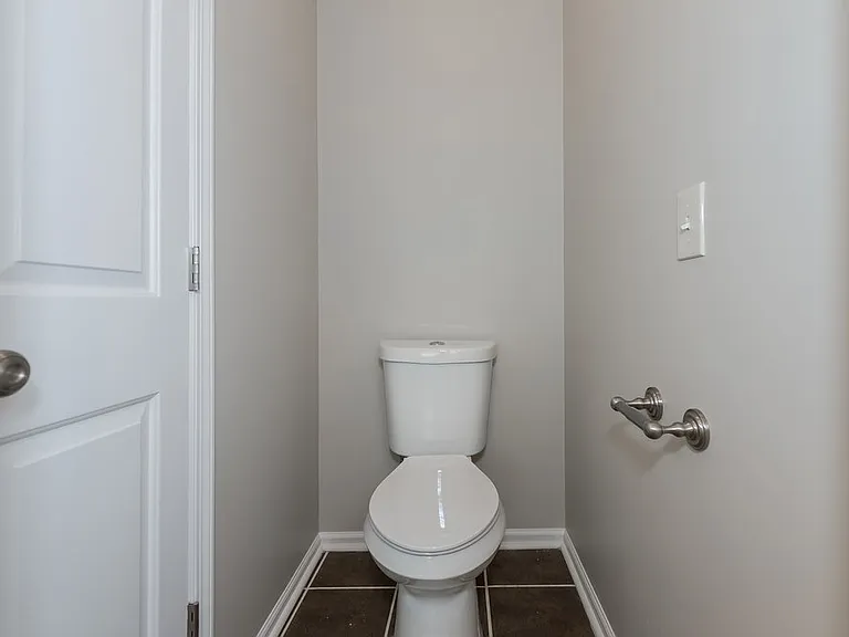 529 Leslie Ann Ct — Photo 14