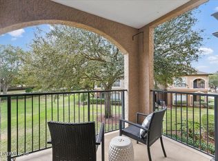 10961 Burnt Ml #1221, Jacksonville, FL 32256