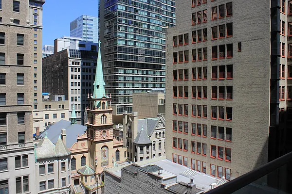 Rented by Keller Williams NYC | media 27