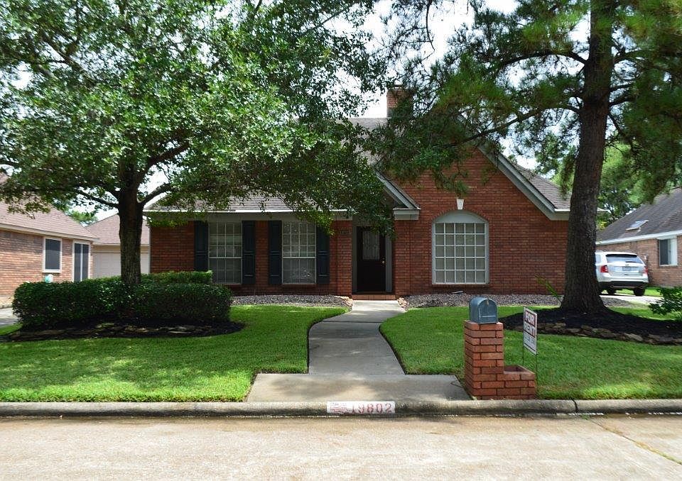 1st image of 19802 Bambiwoods Ct