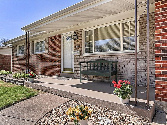 2nd image of 614 Suntide Dr