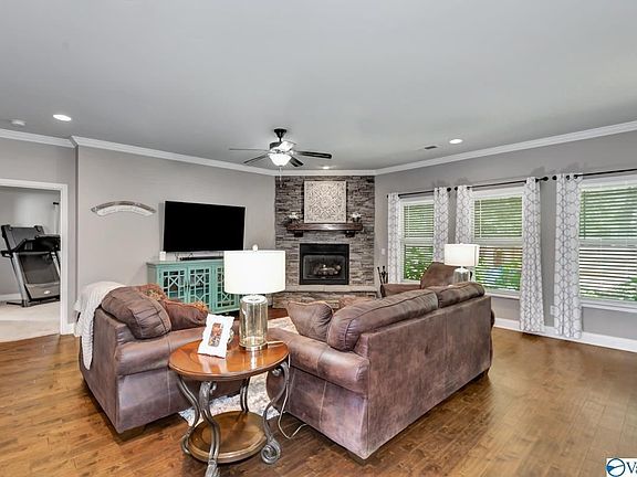 4th image of 109 Heritage Brook Dr NW