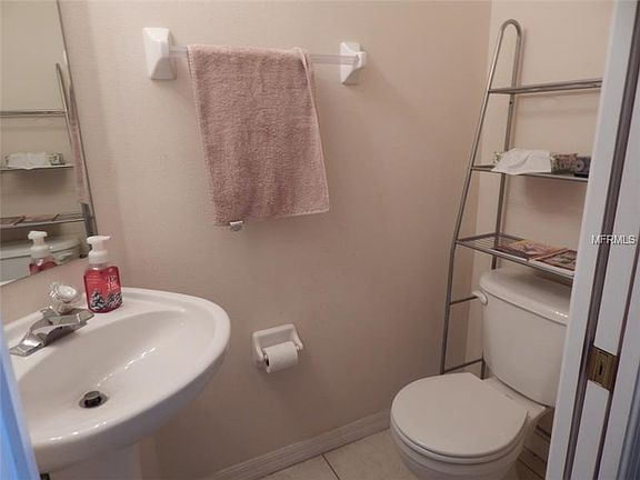 5th image of 4968 Trinidad Dr