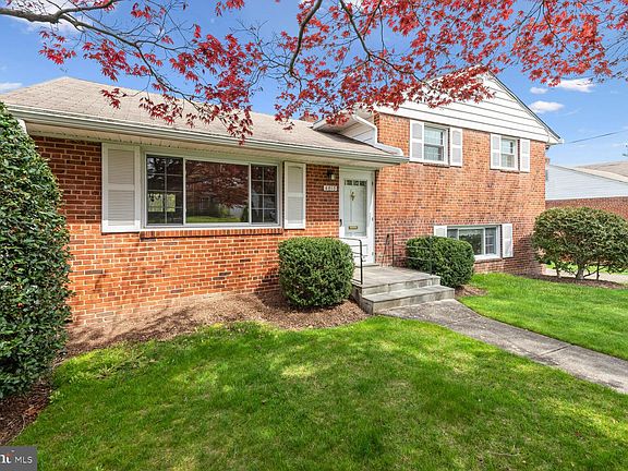 2nd image of 4813 Ertter Dr