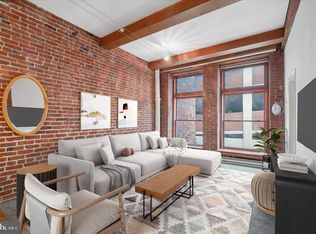122 Chestnut St #24-502, Philadelphia, PA 19106
