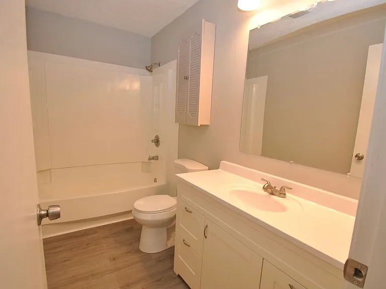 6711 El Rancho Rd — Photo 18