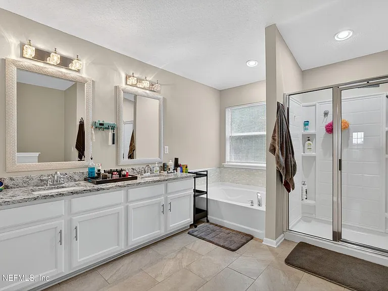 2038 Creekmont Dr — Photo 20