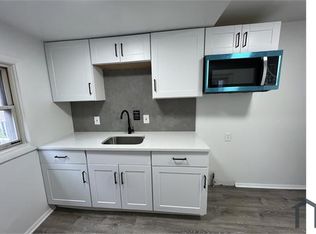 210 Lexington Ave, Eddystone, PA 19022