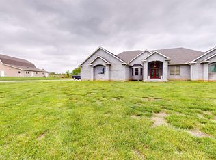 4950 NW 62nd St, Topeka, KS 66618
