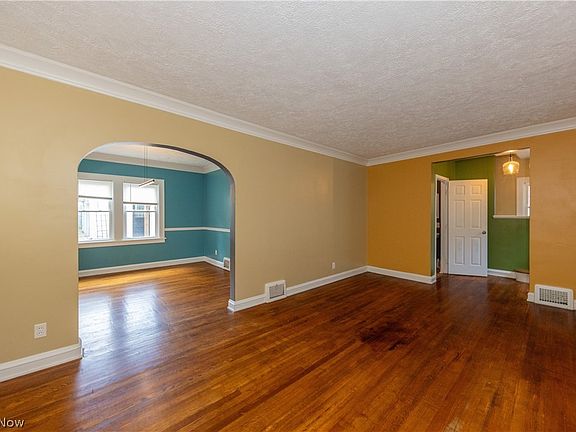 4th image of 18526 Scottsdale Blvd