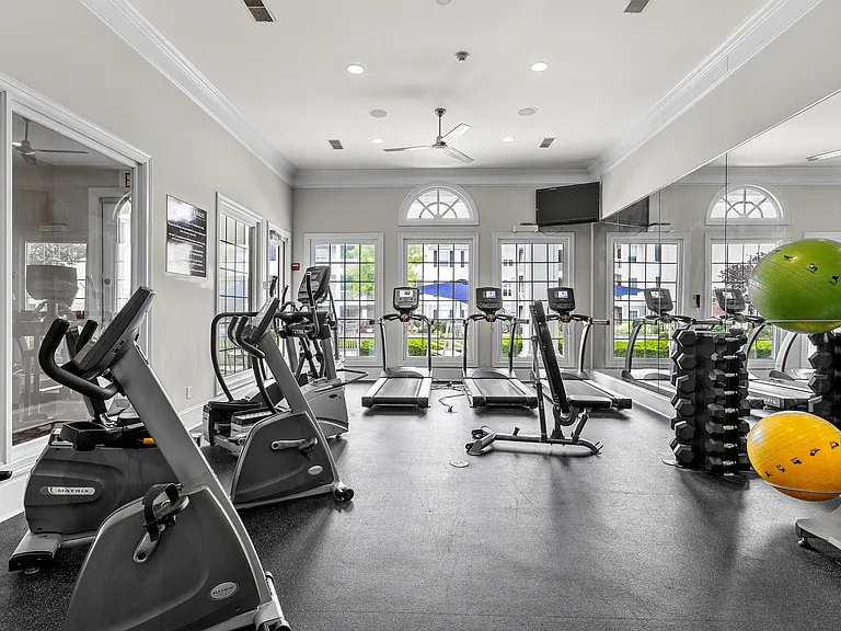 Enclave at Winghaven — Photo 9