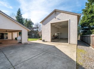 4624 Columbine Dr, Redding, CA 96002