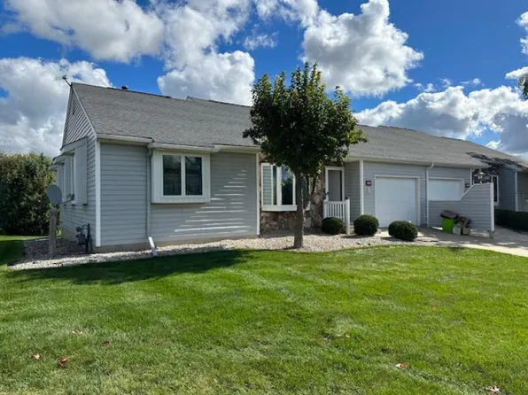 4882 Ridgeway Dr, Cass City, MI 48726